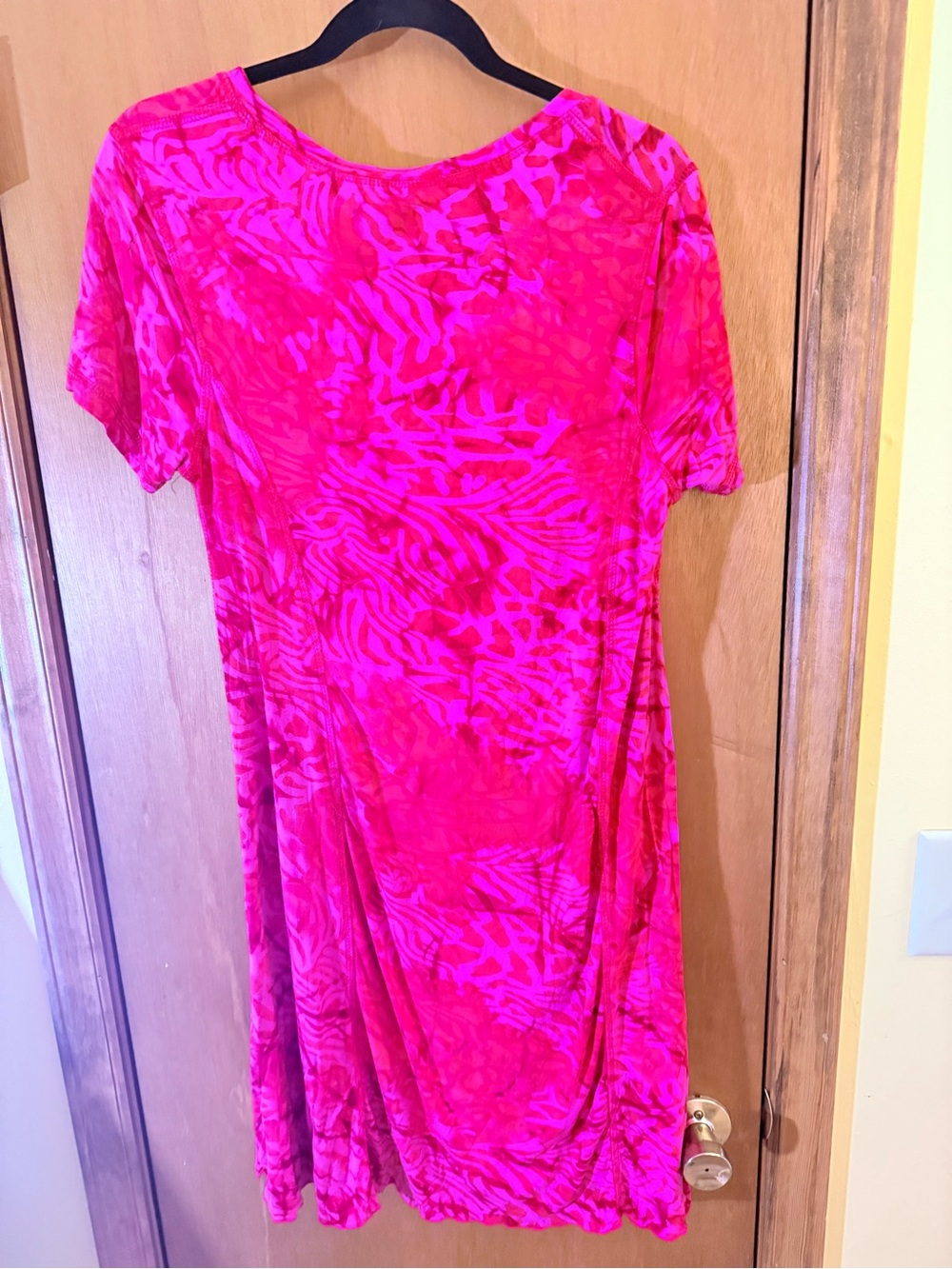 Vibrant Pink Tie Dye Patterned Midi Dress by Dunia - Picture 5 of 6